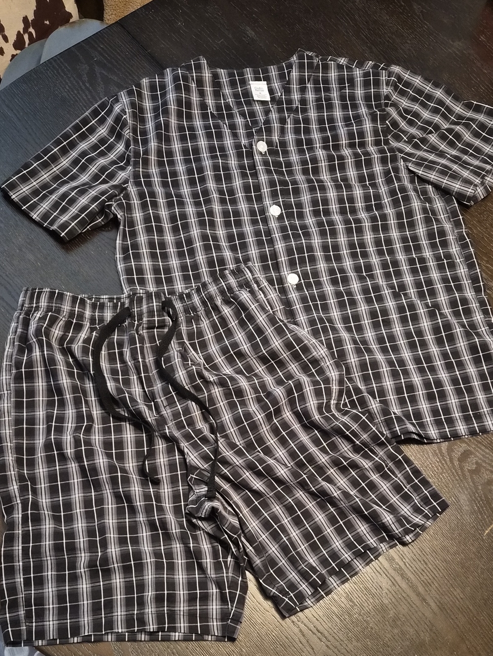 Black and White Plaid Short Sleeve Mens Pj Set